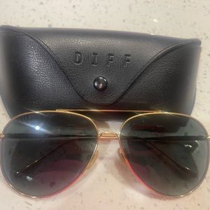 Nala 62mm Oversize Polarized Aviator Sunglasses -DIFF